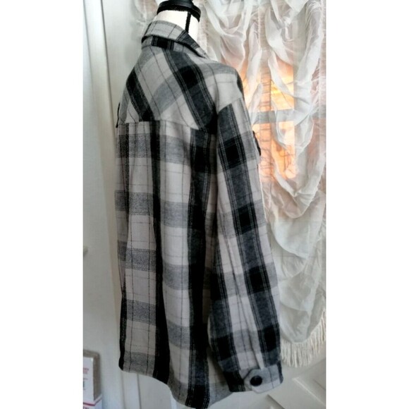 New Lucky Brand Pea Coat Jacket Womens Size M Relaxed Fit Gray Plaid Black Gray - Picture 2 of 4
